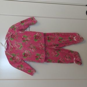 Betsey Johnson matching velour long sleeve top & footed pants pink w/roses 6-9 M